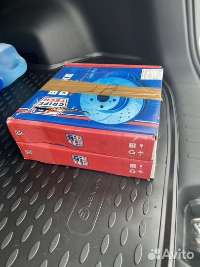 Колодки задние+диски тормозные задние