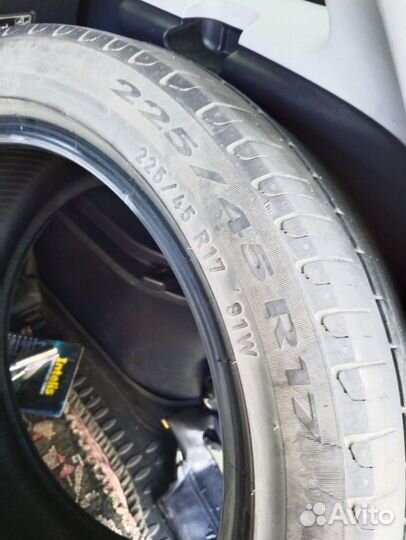 Pirelli Cinturato P7 225/45 R17