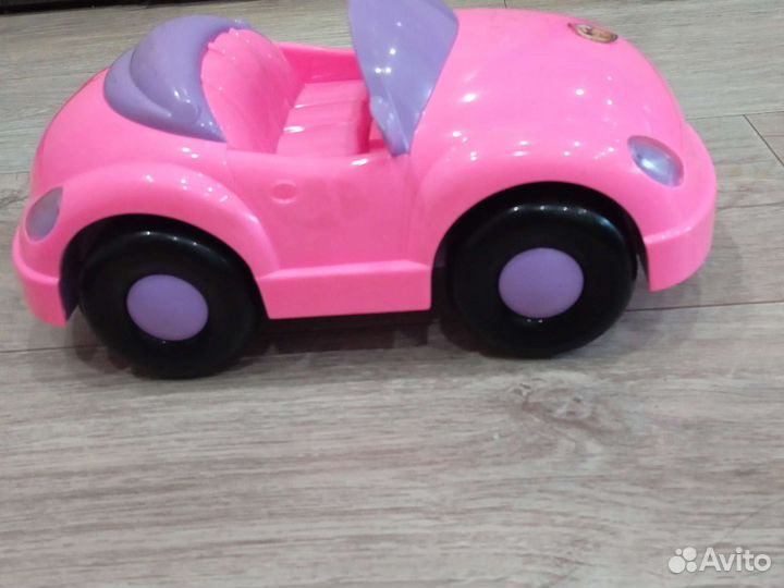 Игрушечная машина для кукол