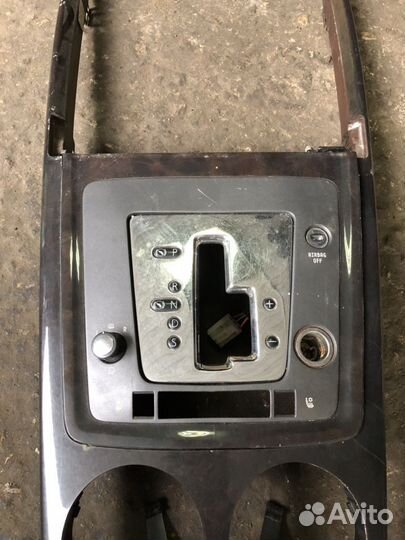 Центральная консоль VW Phaeton