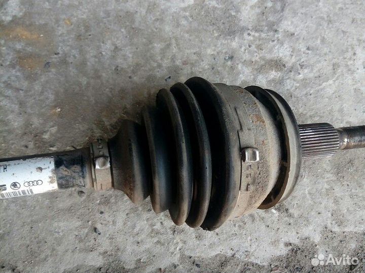 Привод левый транспортер Т5