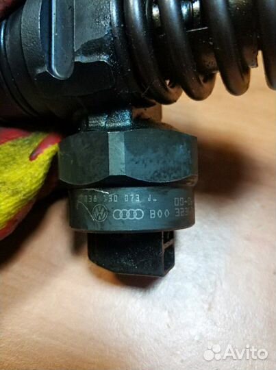 Форсунка 1.9 TDi VW Audi 038 130 073 J