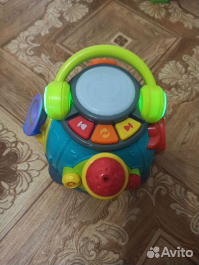 Развивающие игрушки