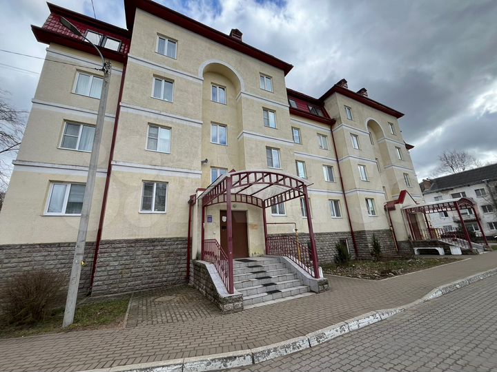 3-к. квартира, 73,5 м², 4/4 эт.