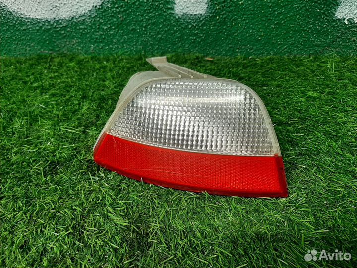 Фонарь правый на Ford Focus 2