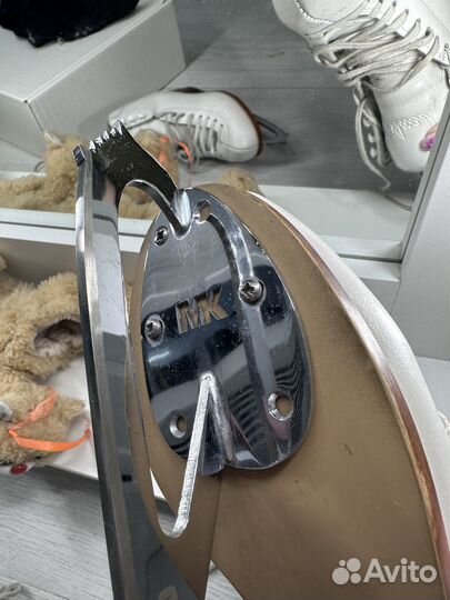 Коньки для фигурного катания