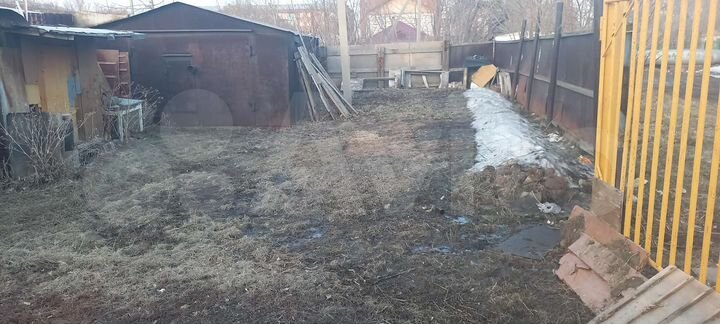 Машиноместо, > 30 м²