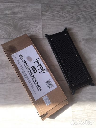 Rockdale подставка под ногу гитариста