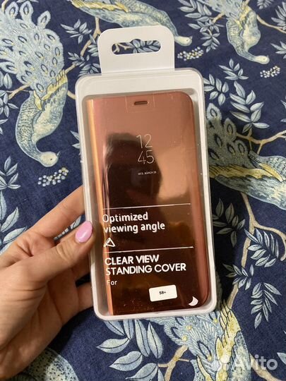 Чехлы на телефон