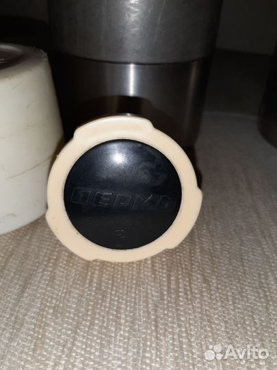 Термос с кружками