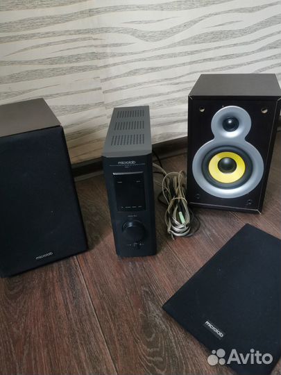 Компьютерные колонки microlab