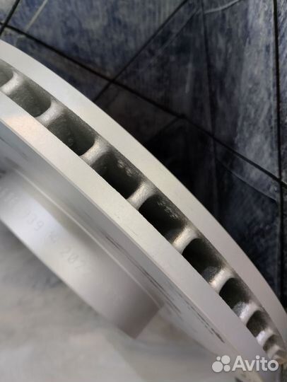 Диски тормозные передние BMW F15,F16,Е70,Е71