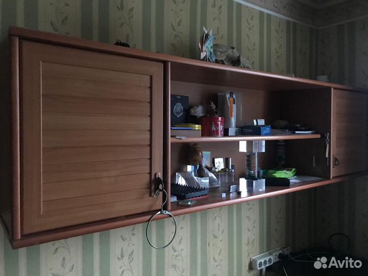 Полка настенная деревянная