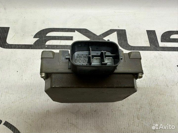 Блок управления стабилизатором Lexus Rx450H