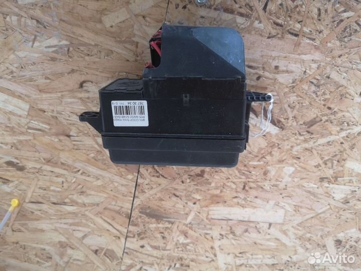 Блок предохранителей Mini Cooper s R55-MM32