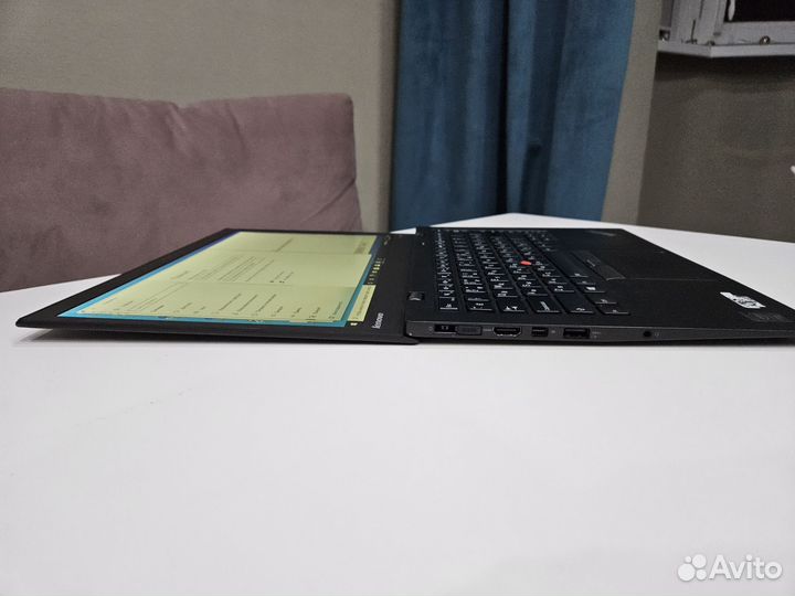 Lenovo X1 Carbon Gen 3