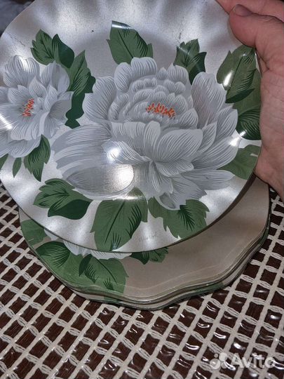 Тарелки 24см