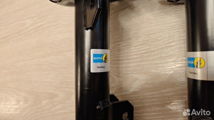 Амортизаторы передние Опель Meriva B bilstein