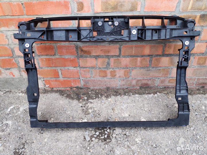 Передняя панель телевизор volkswagen jetta 7