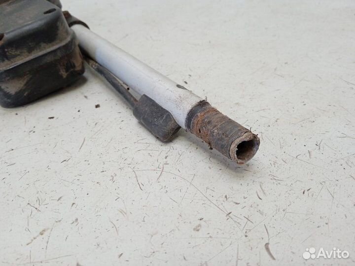 Антенна Jeep Grand Cherokee ZJ 5.2 1995