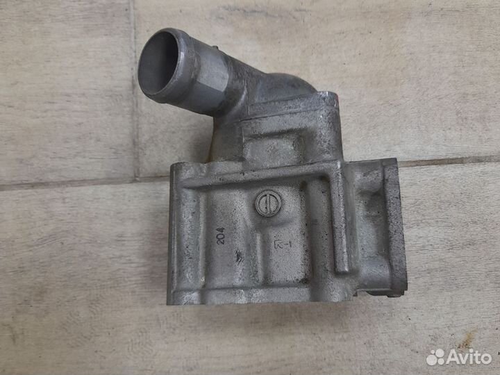 Корпус термостата 6G74 24V sohc Pajero 2