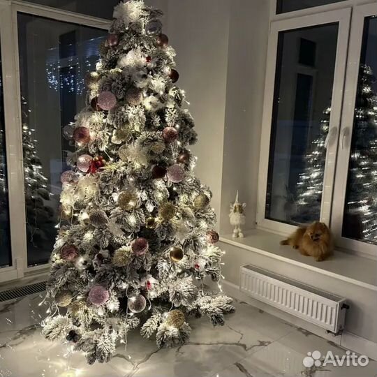 Елка искусственная заснеженная