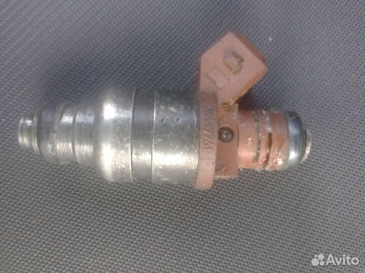 Топливные форсунки