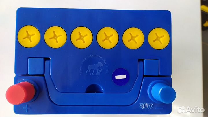 Аккумулятор 40Ah Тюмень 370A прямой полярности