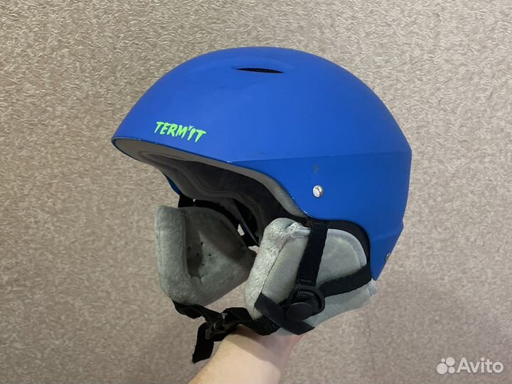 Шлем горнолыжный