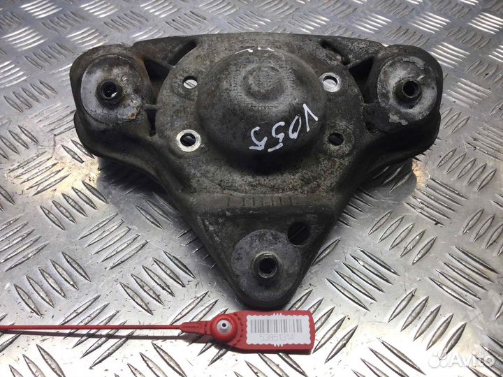 Опора амортизатора верхняя (чашка) Audi A6 8d04123