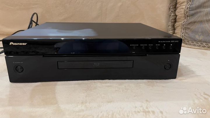 Blue ray плеер pioneer BDP-51 FD