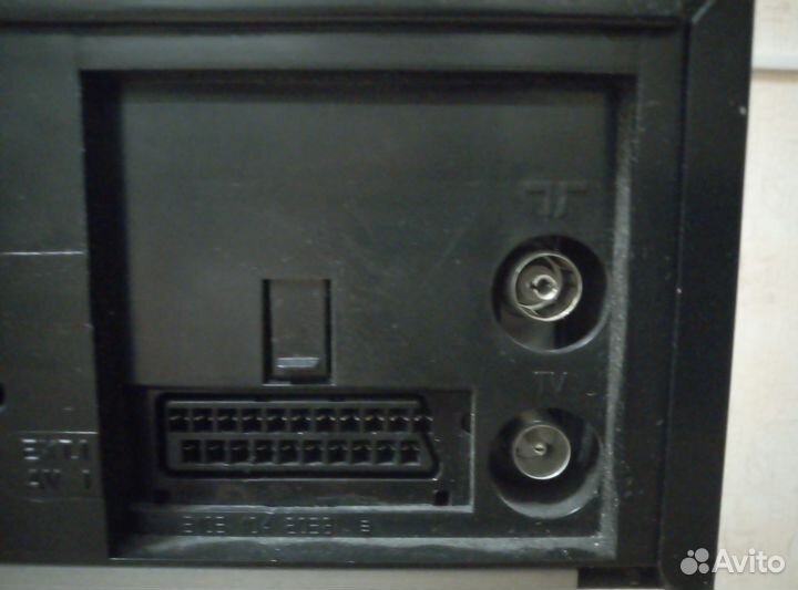 Видеомагнитофоны Philips VR110/58