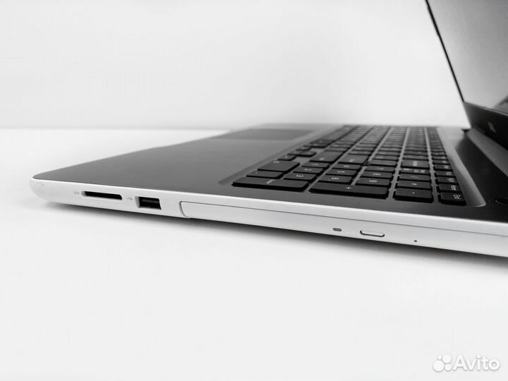 Ноутбук Dell для работы на AMD + Radeon