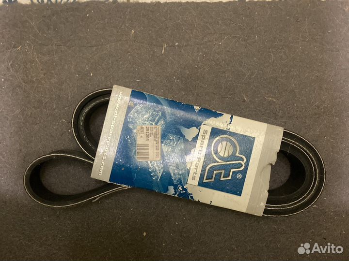 Поликлиновой ремень Mercedes-Benz