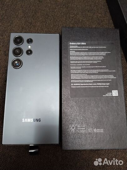 Samsung Galaxy S24 Ultra, 12/512 ГБ