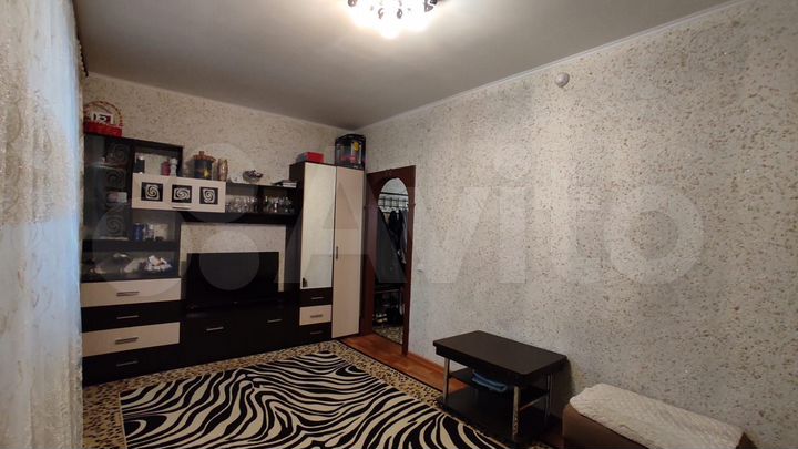 2-к. квартира, 53 м², 2/3 эт.