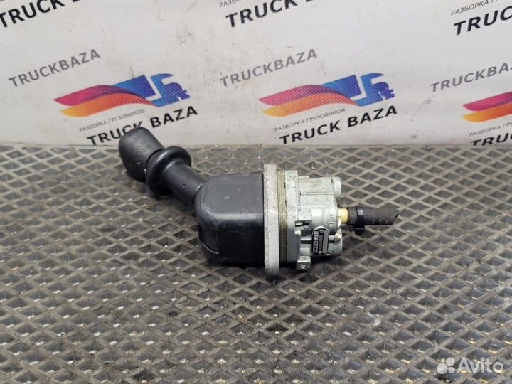 Кран ручного тормоза Renault Kerax, Renault Magnum