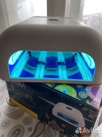 Уф лампа для ногтей