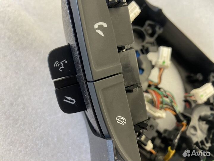 Кнопки bluetooth руля Honda Accord 8