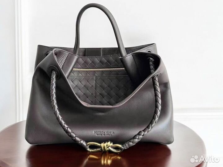 Сумка Bottega Beneta натуральная кожа