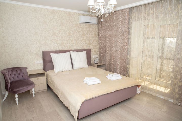 2-к. квартира, 100 м², 10/10 эт.