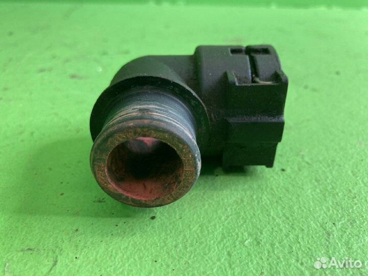 Разъем патрубка MAN TGX