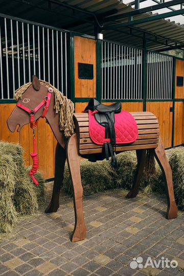 Деревянная лошадка