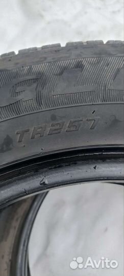 Triangle TR257 235/60 R18
