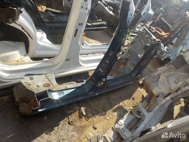 Боковина кузова mazda 6 GG