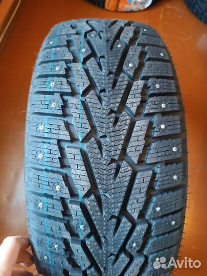 Mazzini Ice Leopard 225/55 R17 101T