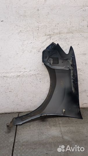Крыло правое переднее Dacia Sandero 2012