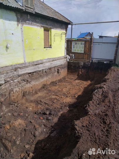 Экскаватор мини 3тонный