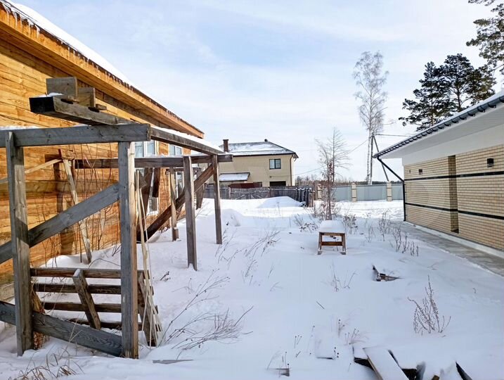 Дом 135 м² на участке 10 сот.