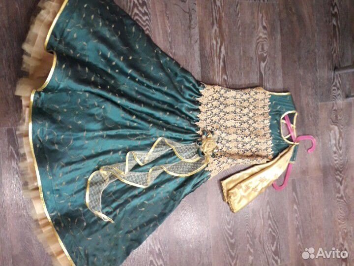 Праздничное платье